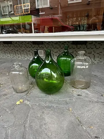 Antieke Gistflessen